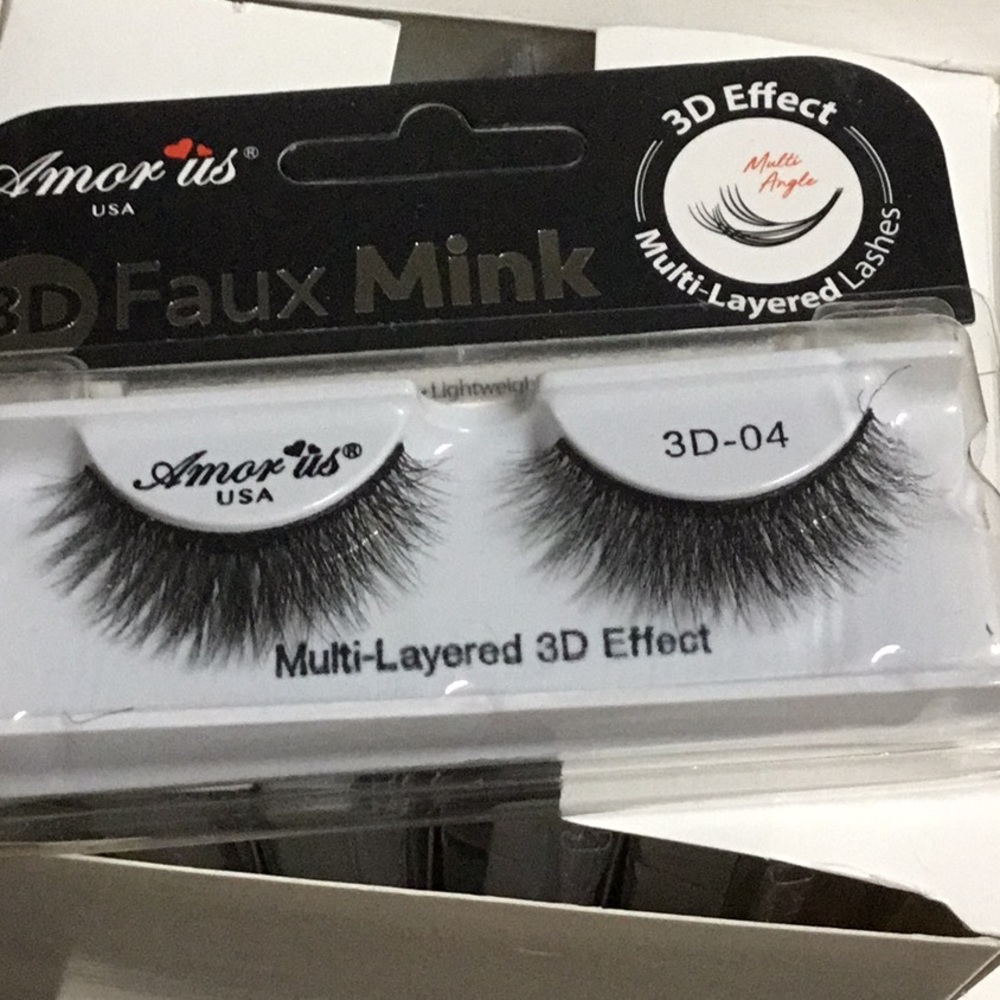 Amor Us lashes